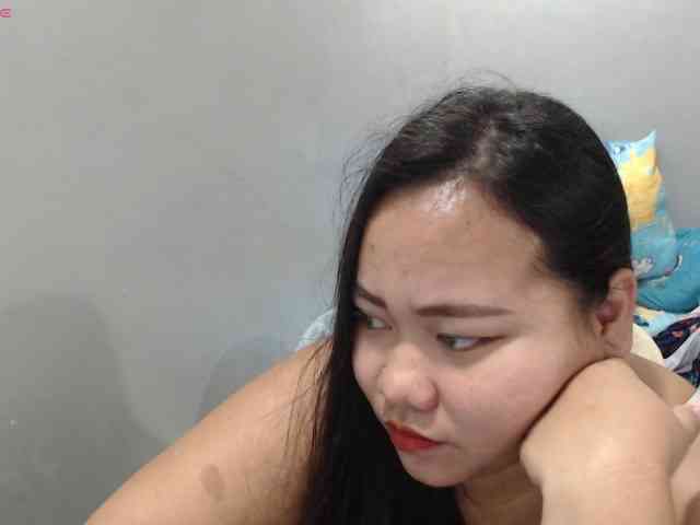 BubbleButtPinay webcam