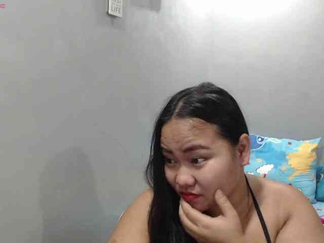 BubbleButtPinay webcam