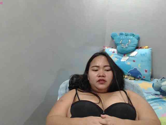 BubbleButtPinay webcam