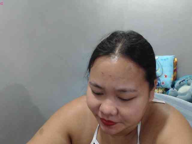 BubbleButtPinay webcam