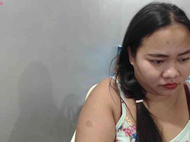 BubbleButtPinay webcam