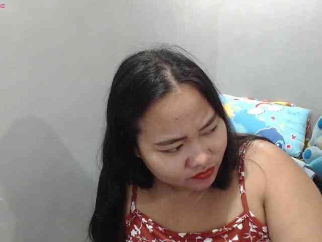 BubbleButtPinay webcam