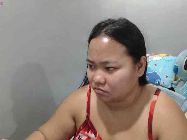 BubbleButtPinay webcam