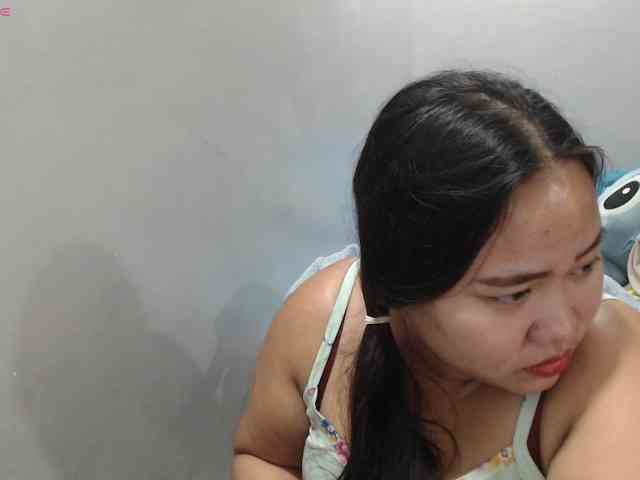 BubbleButtPinay webcam