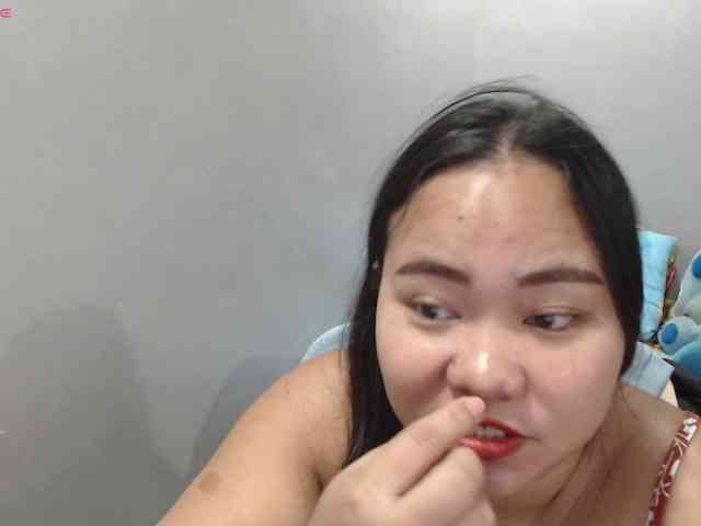 BubbleButtPinay webcam