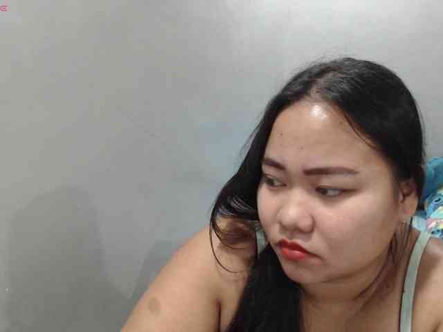 BubbleButtPinay webcam