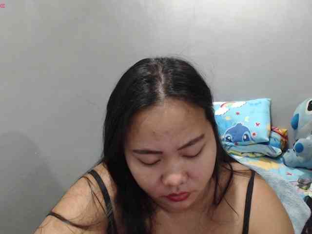 BubbleButtPinay webcam