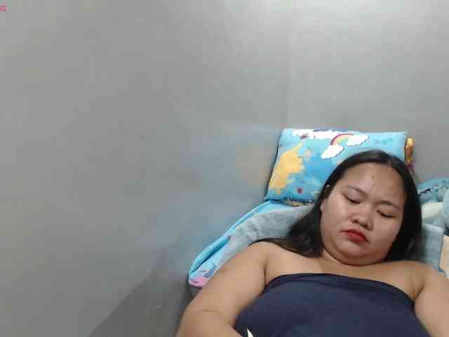 BubbleButtPinay webcam