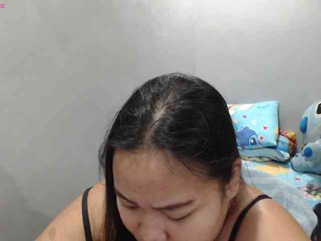 BubbleButtPinay webcam
