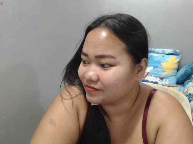 BubbleButtPinay webcam