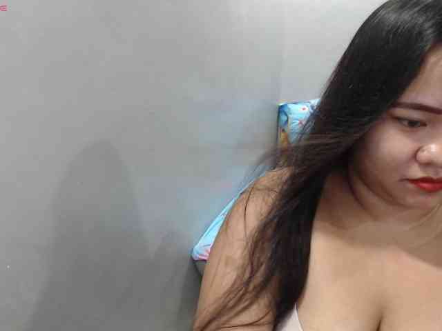 BubbleButtPinay webcam