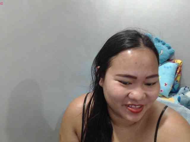 BubbleButtPinay webcam