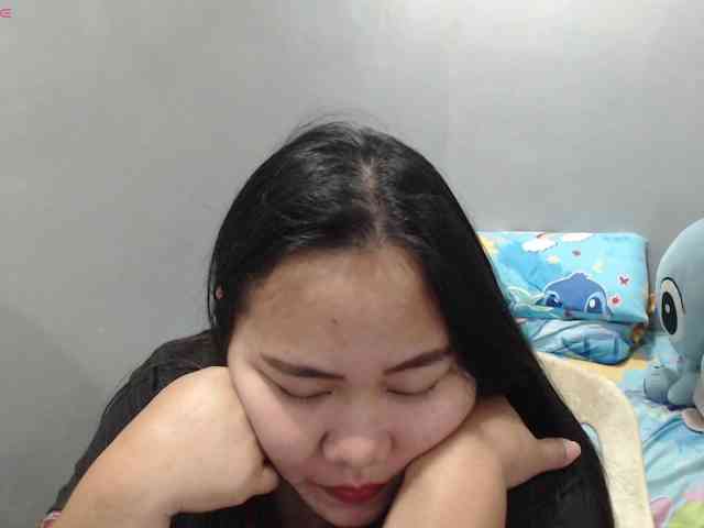BubbleButtPinay webcam