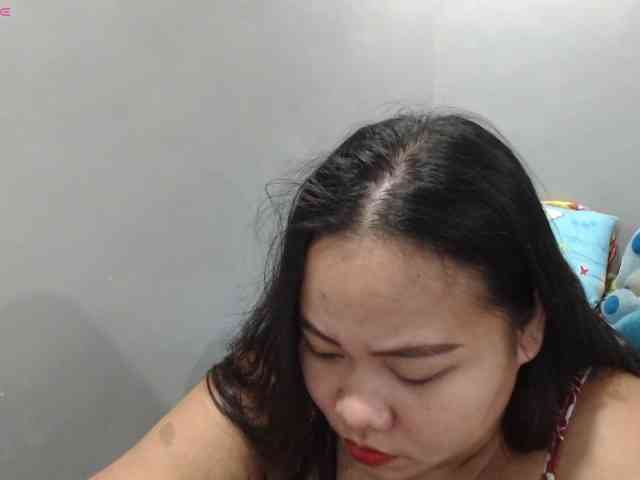 BubbleButtPinay webcam