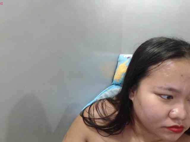 BubbleButtPinay webcam