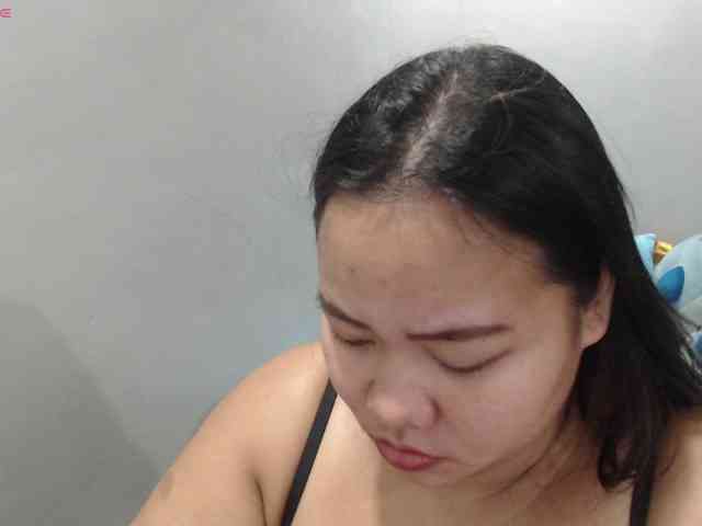 BubbleButtPinay webcam