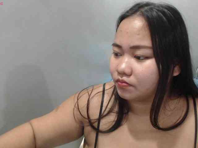 BubbleButtPinay webcam