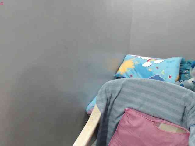 BubbleButtPinay webcam