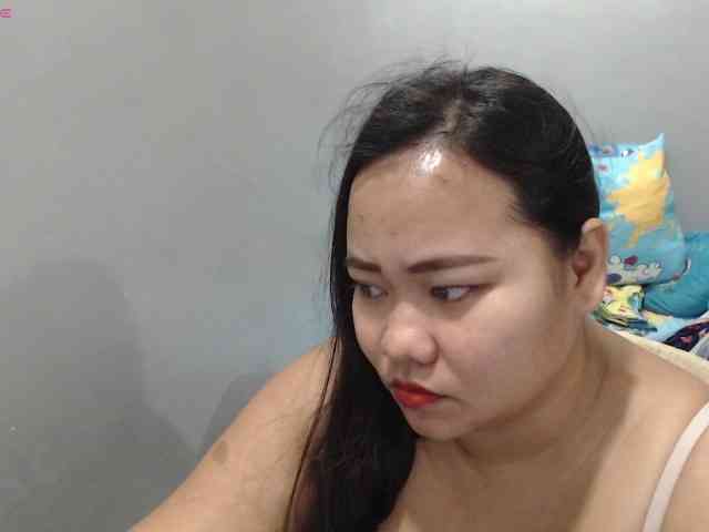 BubbleButtPinay webcam