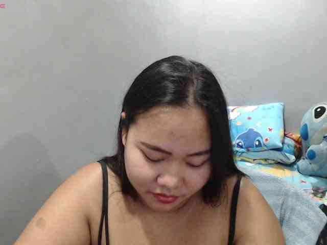 BubbleButtPinay webcam