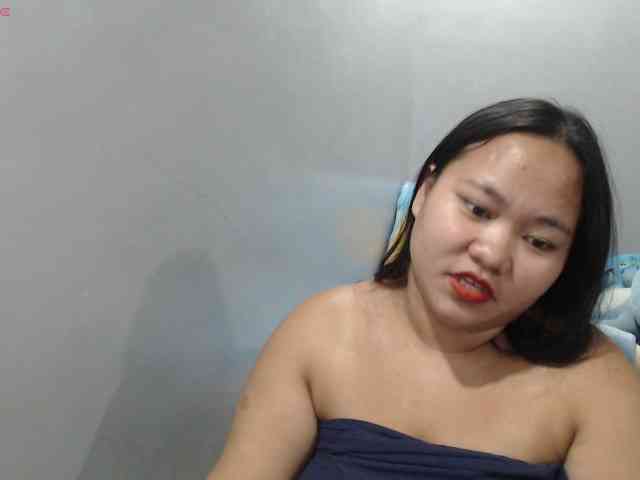 BubbleButtPinay webcam