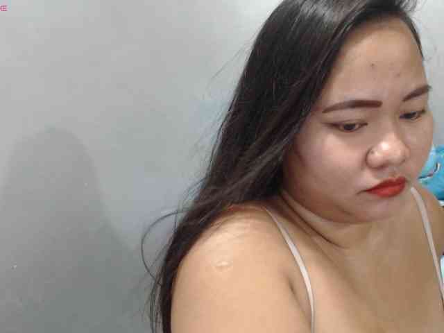 BubbleButtPinay webcam