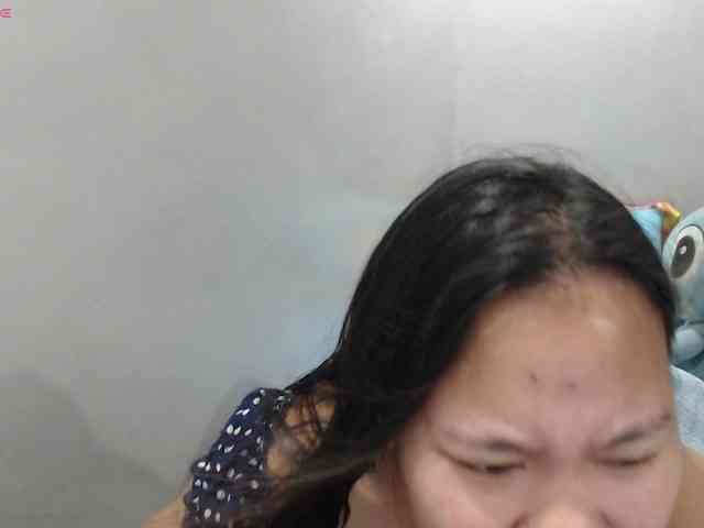BubbleButtPinay webcam