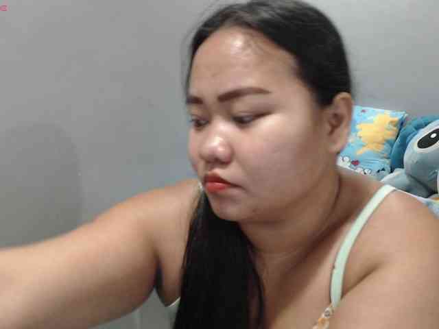 BubbleButtPinay webcam