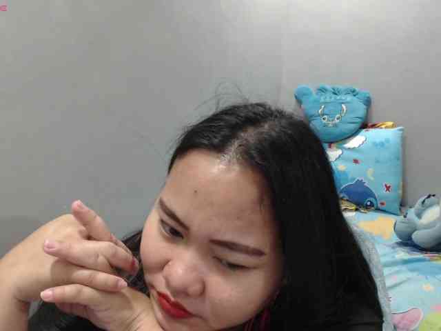 BubbleButtPinay webcam