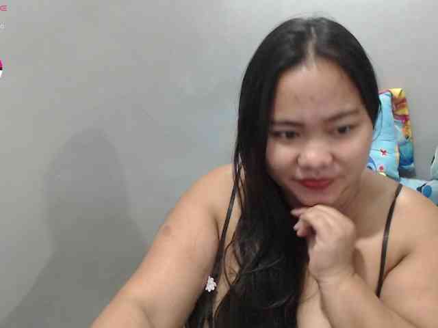 BubbleButtPinay webcam