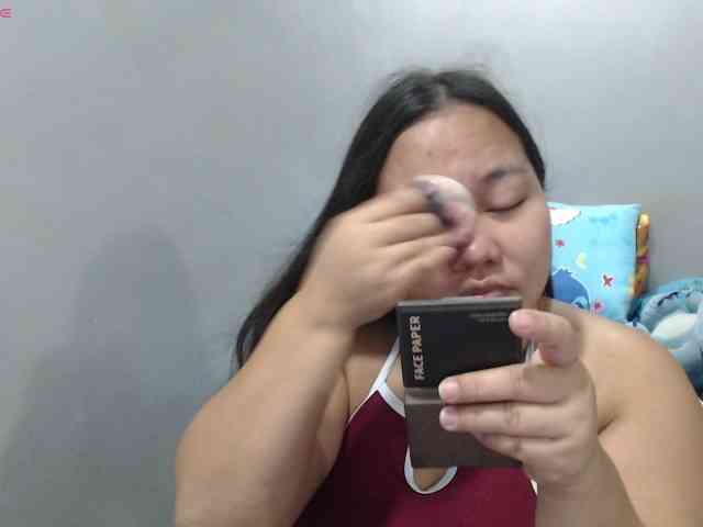 BubbleButtPinay webcam