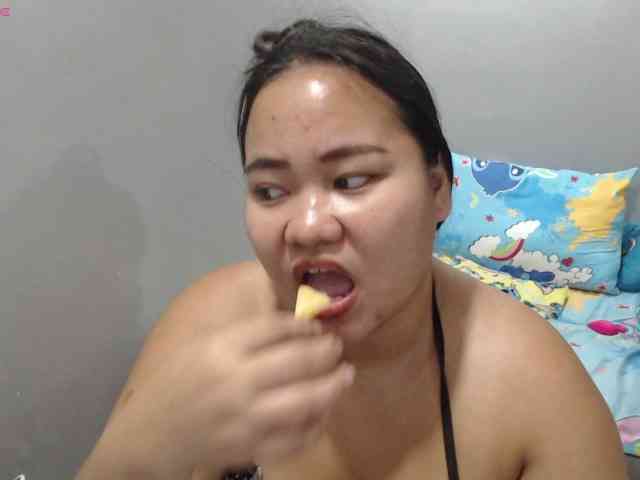 BubbleButtPinay webcam