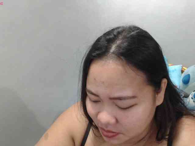 BubbleButtPinay webcam