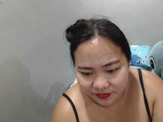 BubbleButtPinay webcam