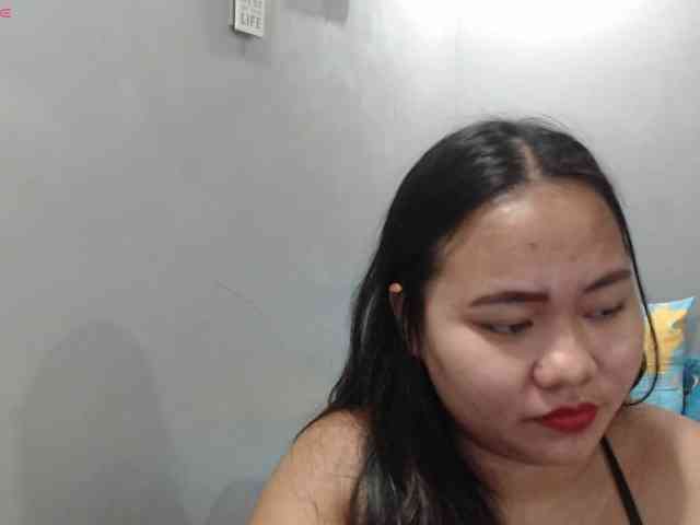 BubbleButtPinay webcam