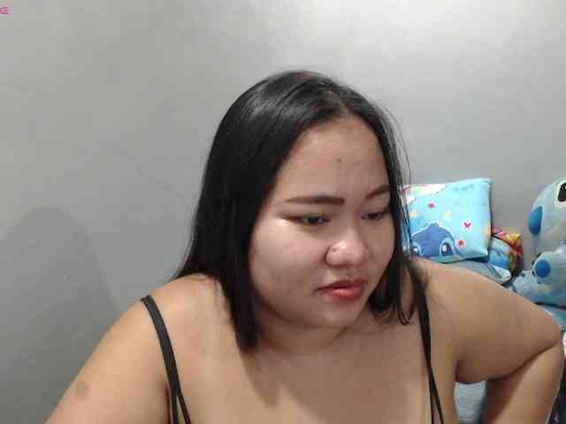 BubbleButtPinay webcam