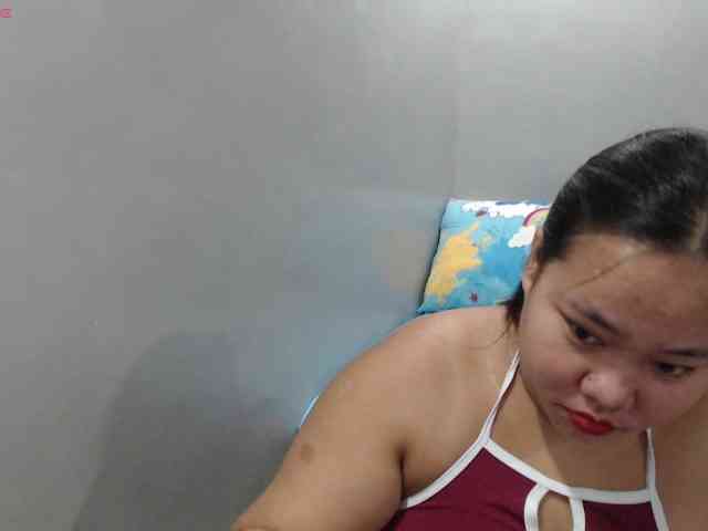BubbleButtPinay webcam