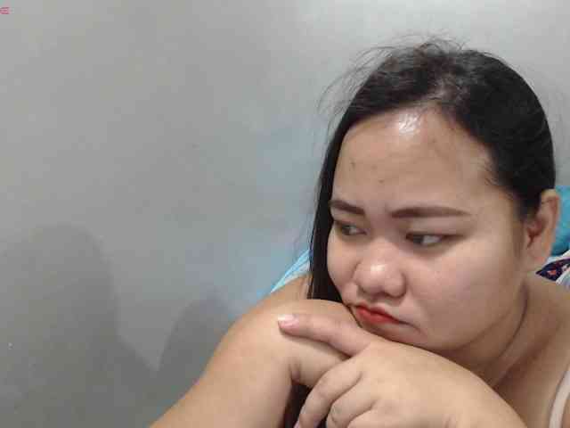 BubbleButtPinay webcam