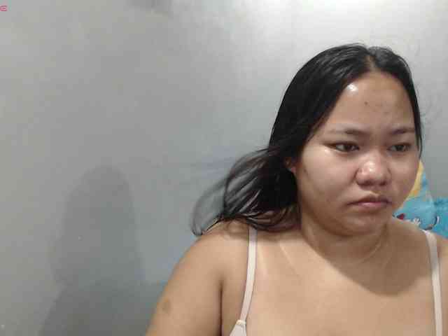 BubbleButtPinay webcam