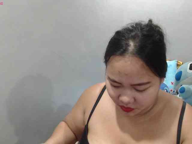 BubbleButtPinay webcam