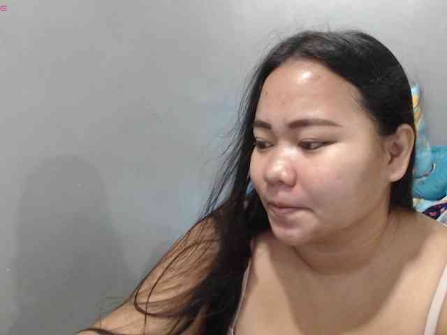 BubbleButtPinay webcam