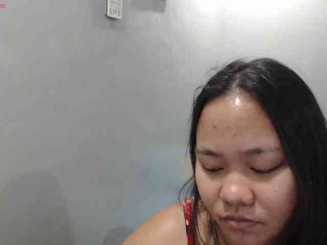 BubbleButtPinay webcam