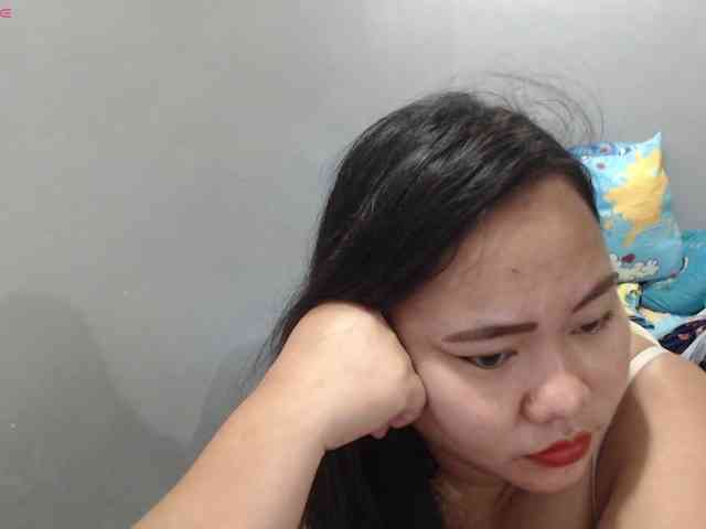 BubbleButtPinay webcam