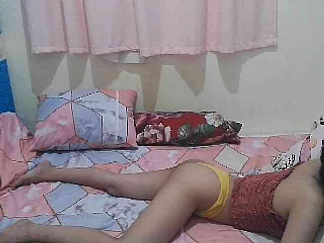 sofia215 webcam