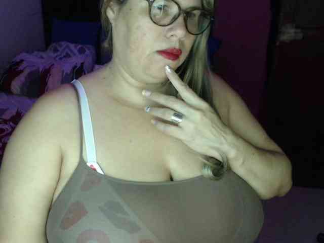 ElizabethTaylor8 webcam