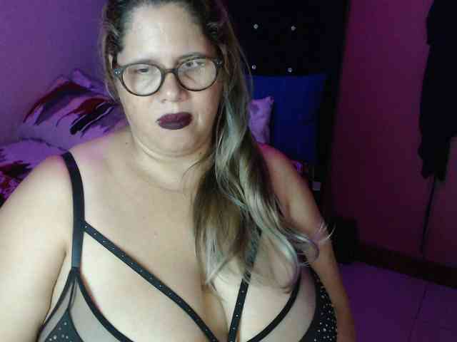 ElizabethTaylor8 webcam
