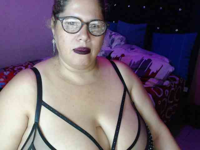 ElizabethTaylor8 webcam