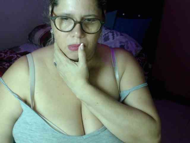ElizabethTaylor8 webcam