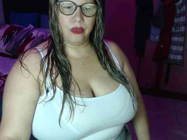 ElizabethTaylor8 webcam