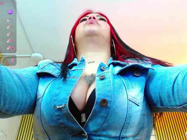 martina-tay webcam